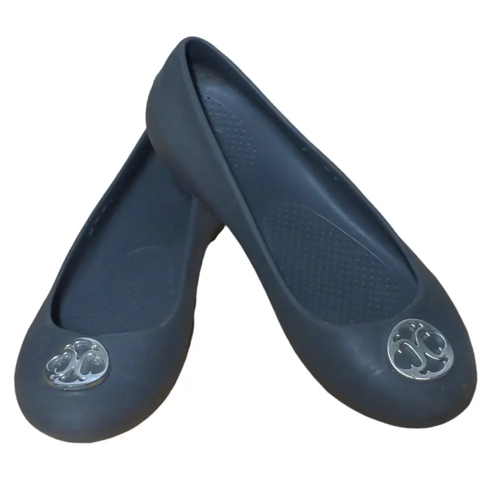 Crocs Gray and Silver Gianna Ballet Flats Medallion Disc - Size 7